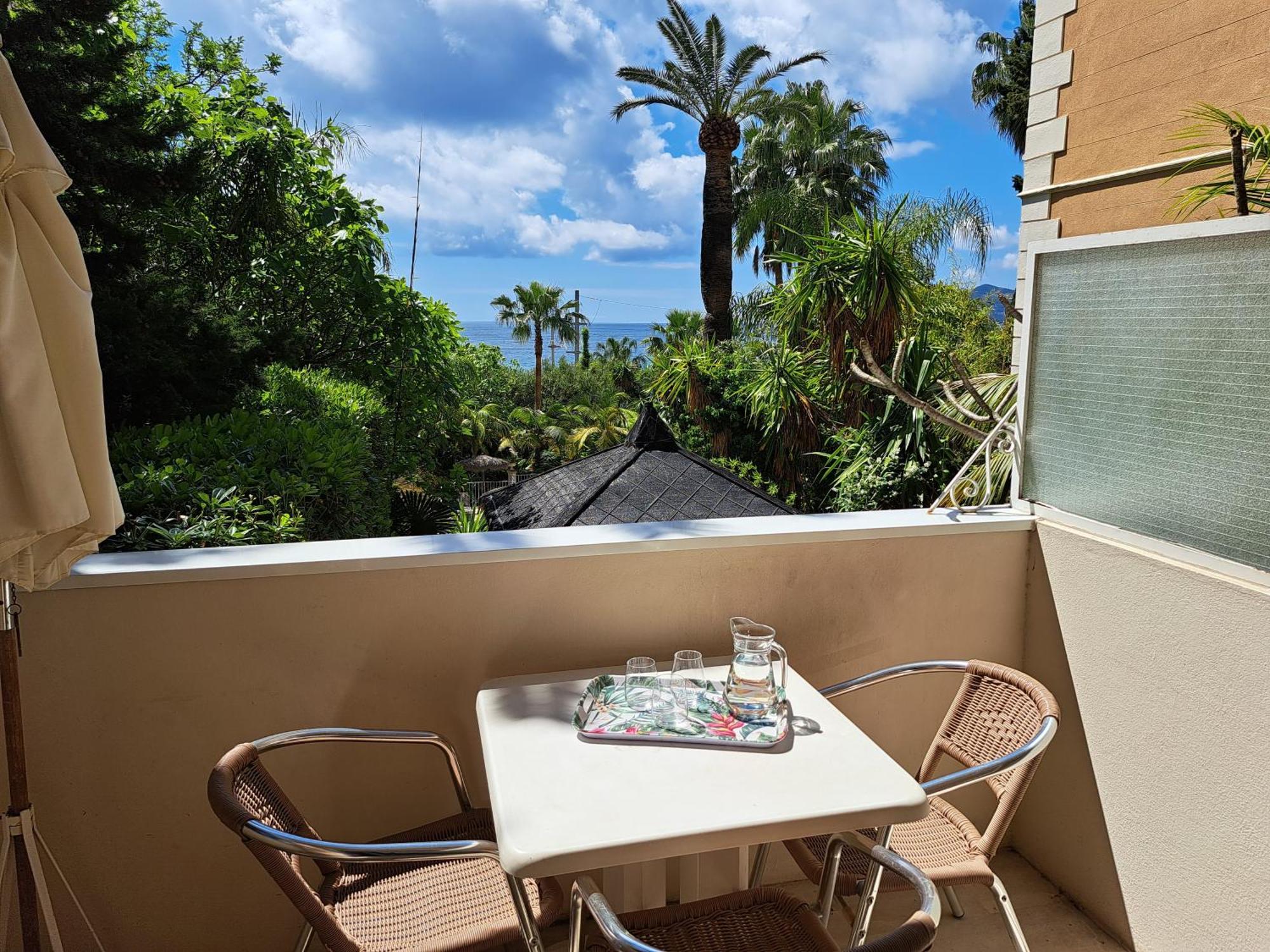 Residence Veles Plage Cannes Bagian luar foto